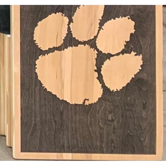 Meet your Posher, Amanda - Picture 2 of 3